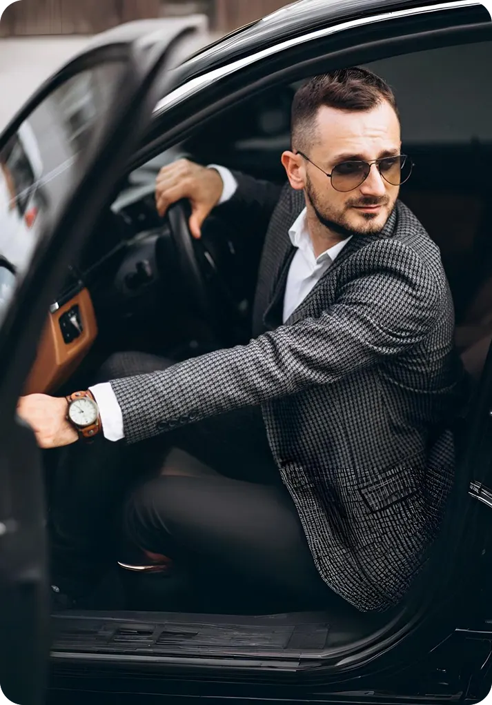 Hassle-Free Daily and Weekly Car Rentals in Dubai